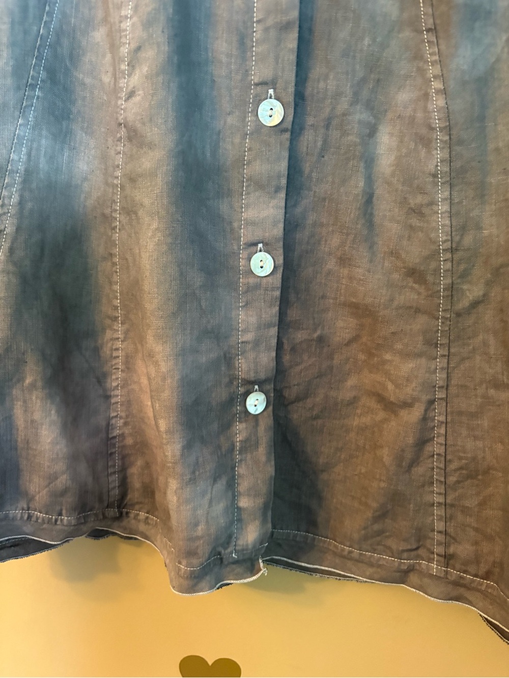 100% Linen Washed Tonal Gray Button-Front - Picture 6 of 9